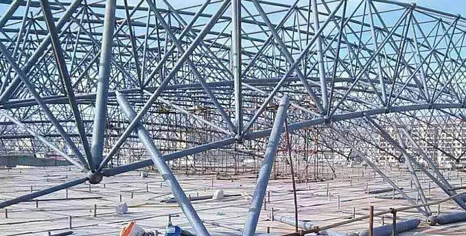 哈尔滨盘点螺栓球网架对于选材方面的4个基本恳求